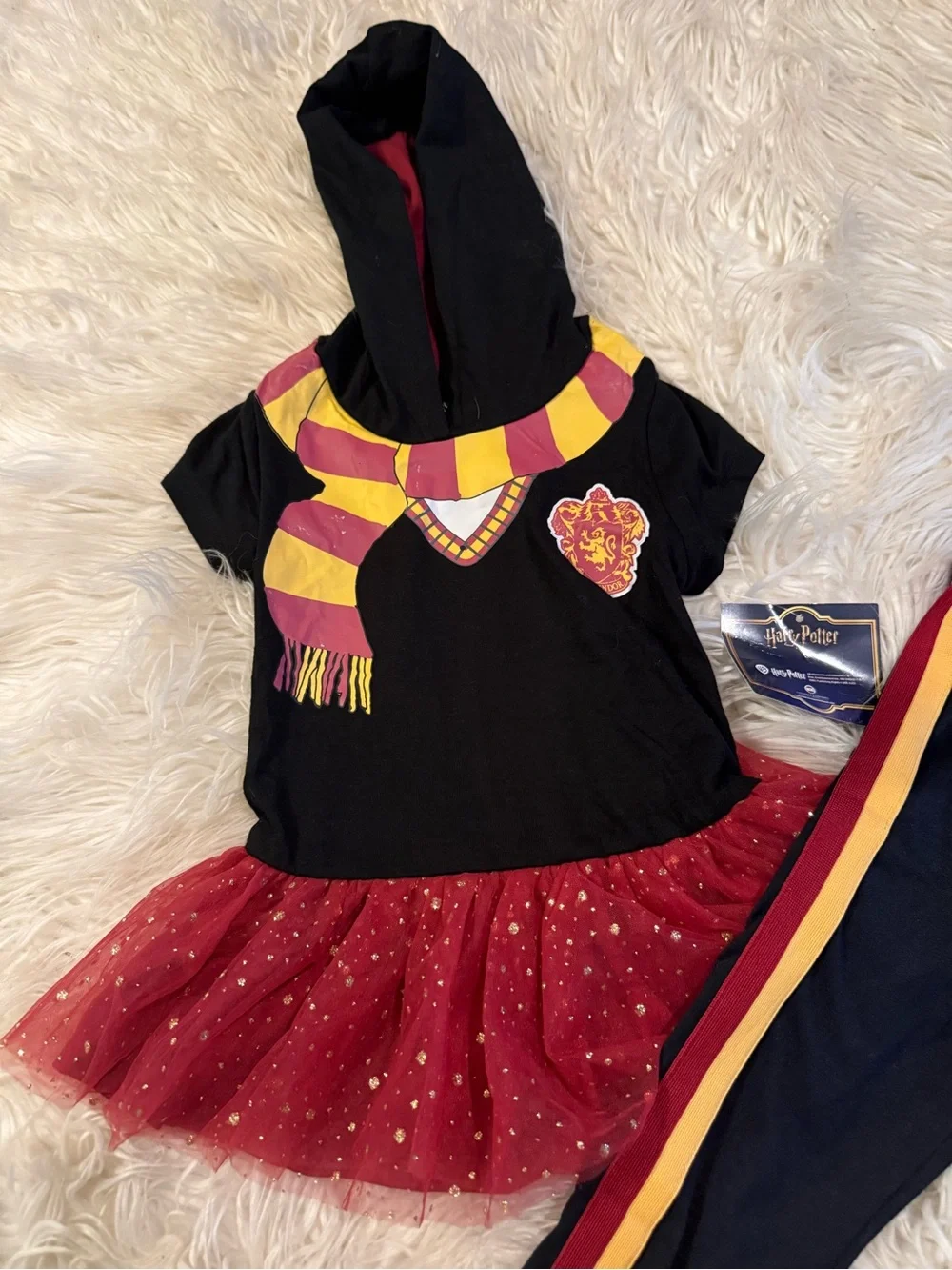 Gryffindor Girl's Black and Red Costume Set (P)